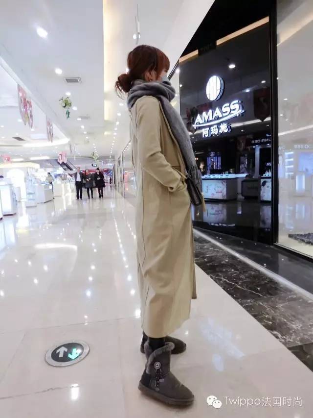 ugg穿一穿会松一点吗,穿ugg没汗湿了