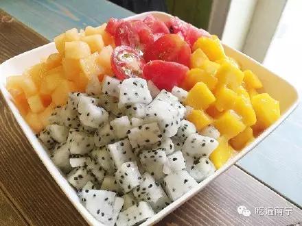 南宁一日吃遍美食,在南宁一起吃饭