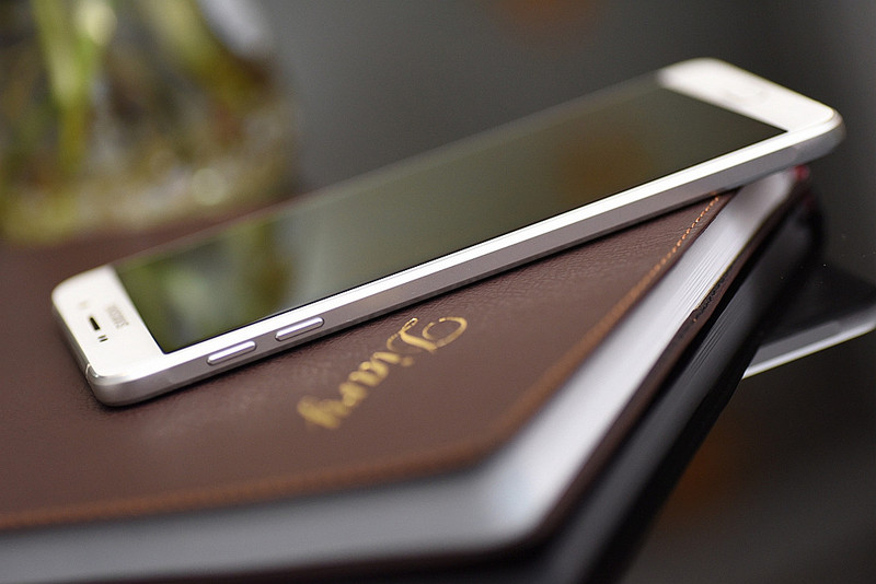 三星galaxya9s好不好,三星galaxya9是多久发布的