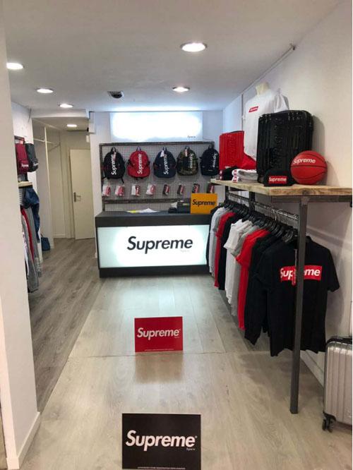 意大利supreme联名三星,意大利supreme和正版区别