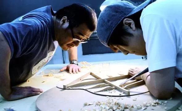 李宗盛年轻时跟现在唱歌对比,李宗盛年轻时的采访