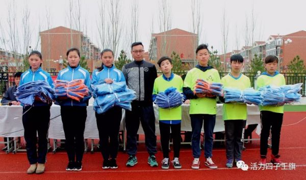 四子王旗足球比赛,四子王旗第三小学足球赛