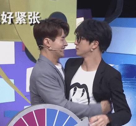 薛之谦撒贝宁综艺节目是什么,明星打假名场面薛之谦撒贝宁