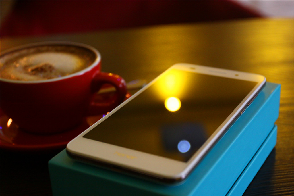 荣耀畅玩5a优缺点,荣耀畅玩学生备用机