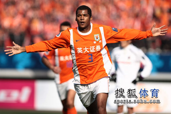 山东鲁能水货外援大盘点,盘点鲁能泰山告别的外援们