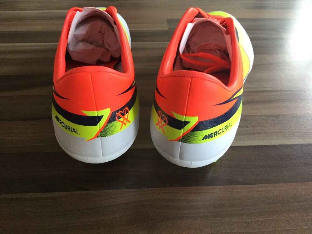 足球鞋nike传奇系列,耐克刺客cr7足球鞋推荐