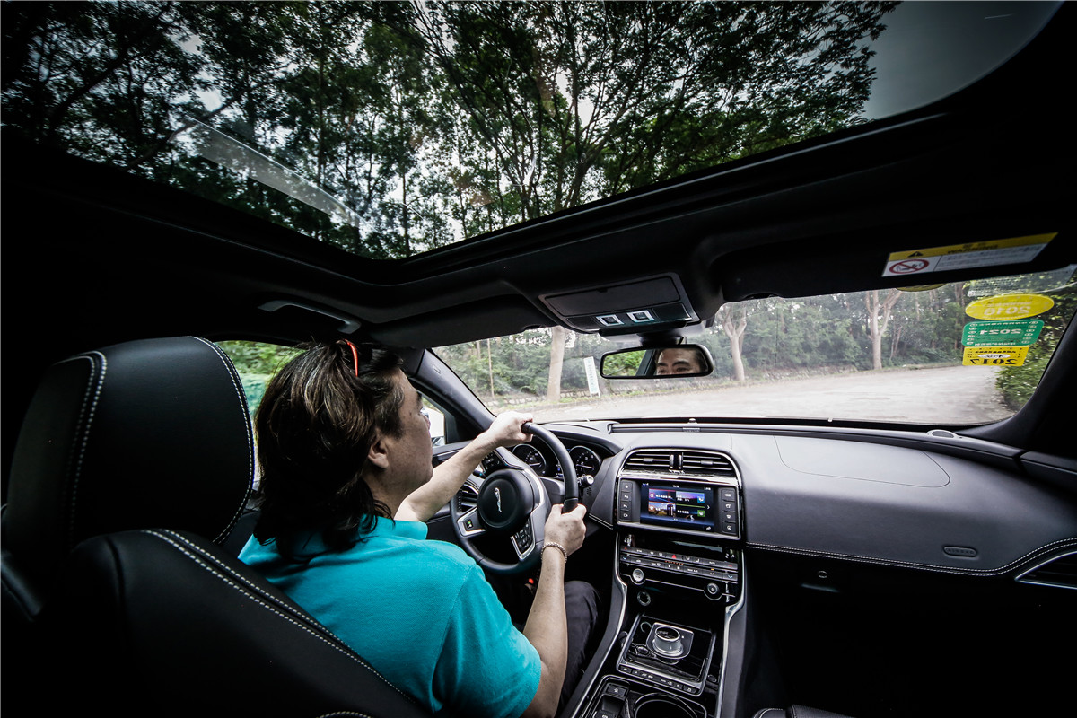 捷豹XE试驾视频,懂车帝捷豹xe测试