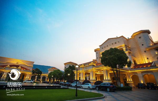 南京婚宴预订多少钱,南京婚宴酒店多少钱一桌