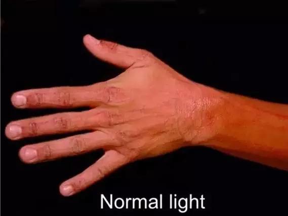 荧光纹身与鸽子血纹身,炫酷的荧光纹身