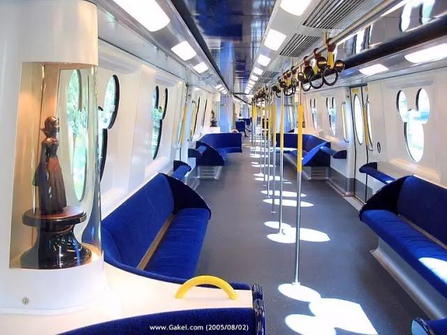 上海迪士尼春季巡游火车 (迪士尼上海开放时间表)