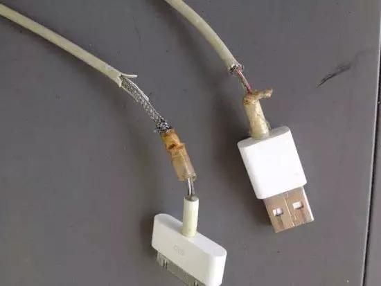 iphone数据线不充电保修,iphone认证数据线