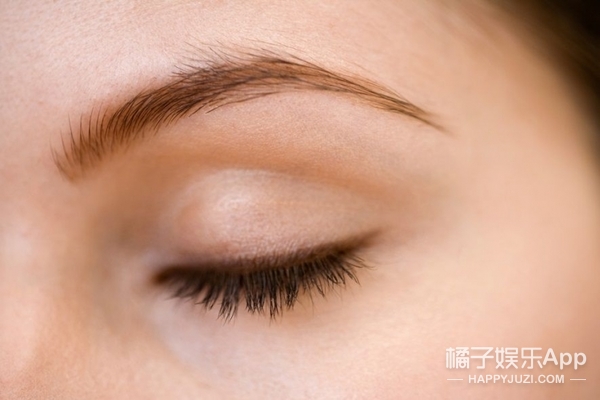 眉毛容易掉毛怎么解决,眉毛老脱妆怎么办