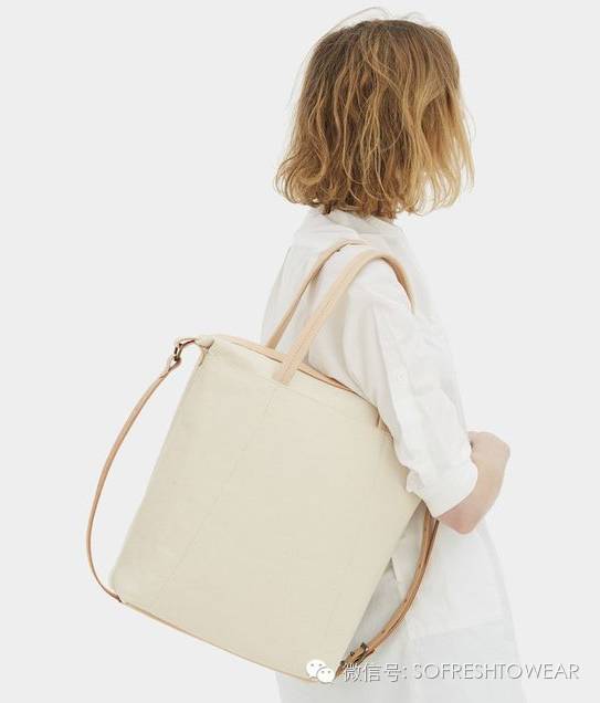 傲娇|老子背的这只包，谁敢说它不时髦