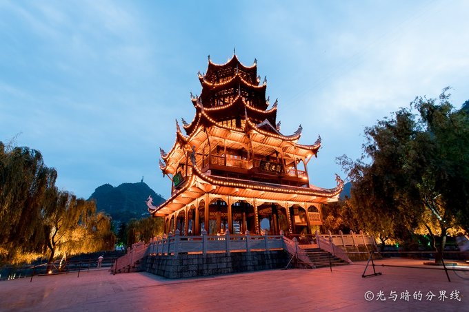 黄果树西江小七孔兴义青岩,西江苗寨黄果树青岩古镇位置