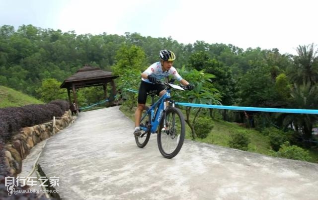 喜德盛锂电助力山地自行车,喜德盛锂电助力旅行自行车