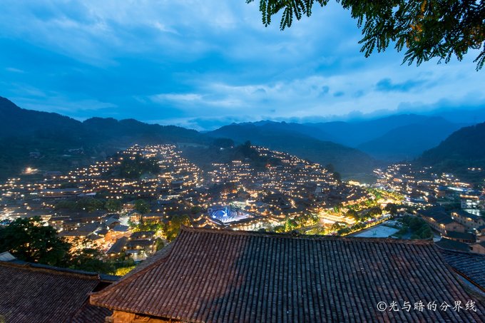 黄果树西江小七孔兴义青岩,西江苗寨黄果树青岩古镇位置