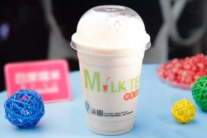 健康果汁喝起来冰爽一夏,鲜榨果汁营养会流失吗