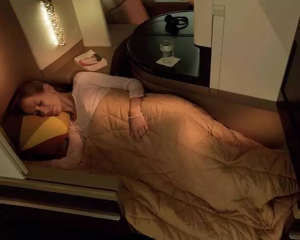 航空公司买机票技巧,订机票教学步骤