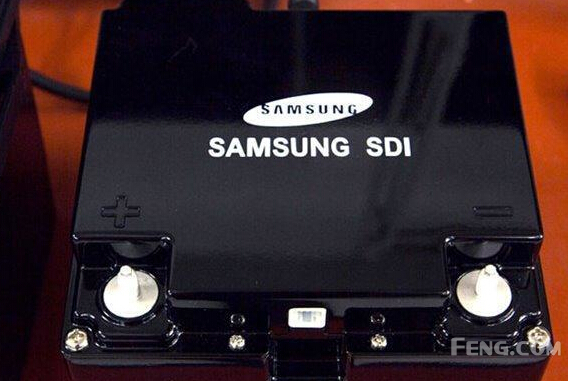 威威趣谈：哥打的不是台球是emoji表情包