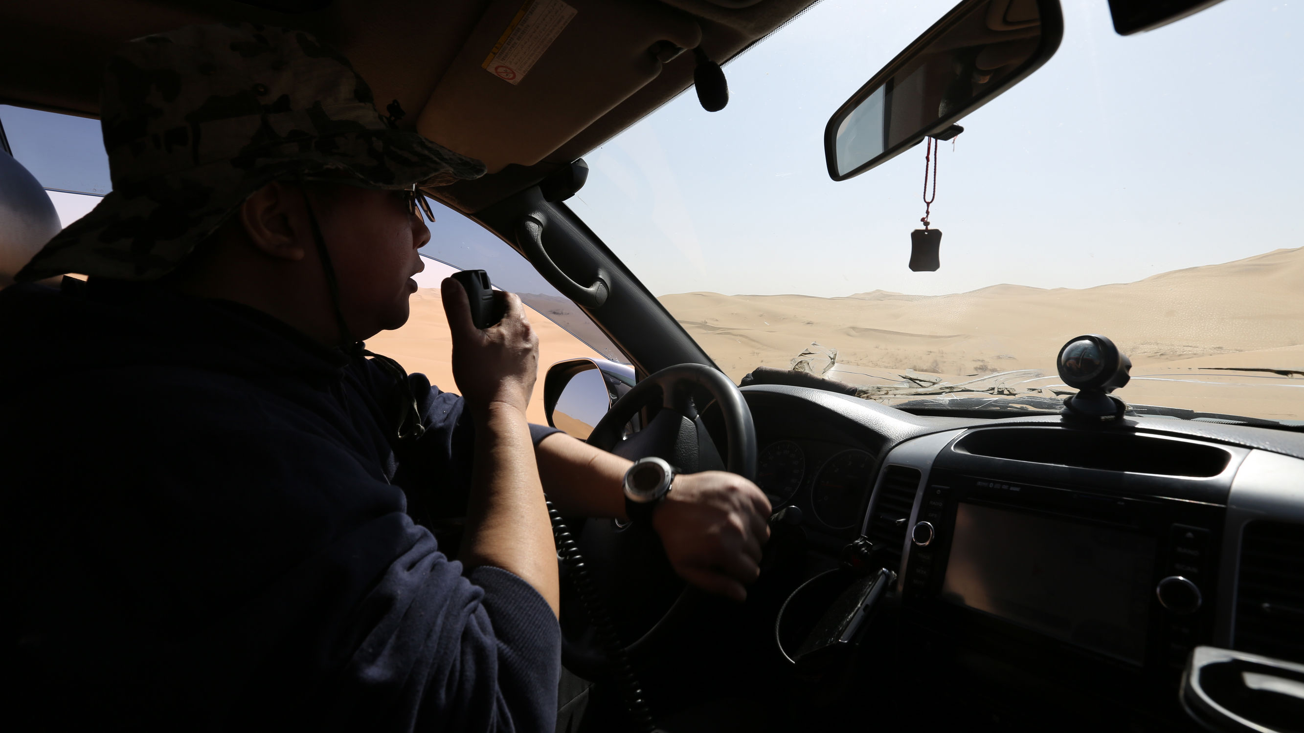 西部旅游必备物品清单 (国外旅游必备的装备)