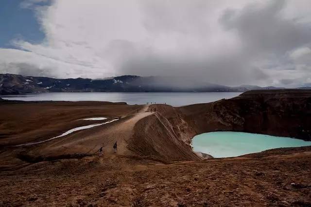 冰岛战胜英格兰维京战吼,冰岛2比1英格兰维京战吼