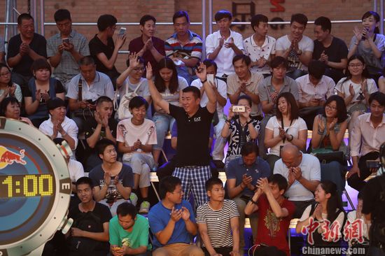 花式足球比赛视频,花式足球比赛精彩集锦