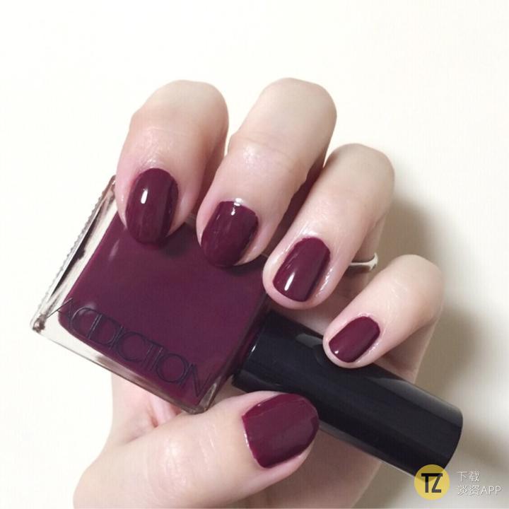 十款好用的指甲油,最显女人味的指甲油