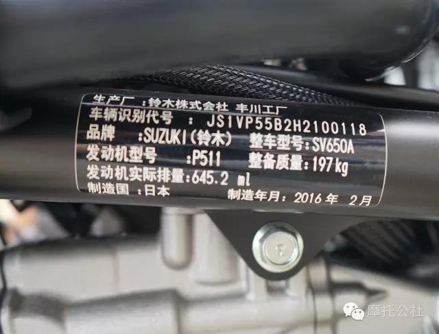 铃木gw250双缸水冷最新款街车,gw250神车到底怎么样