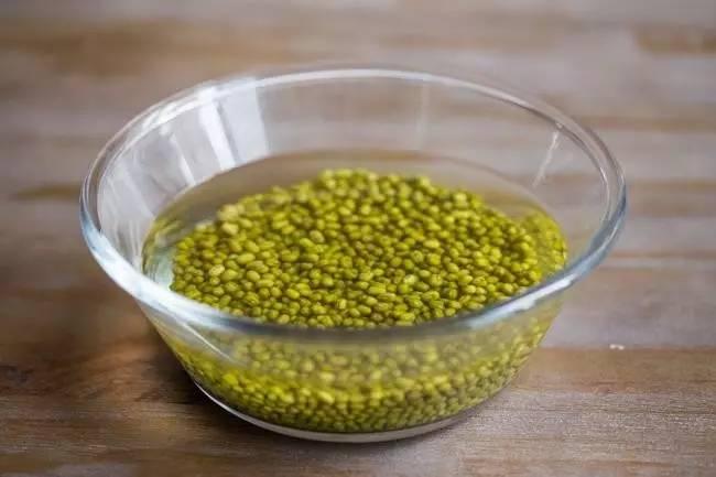 绿豆汤怎么煮更有营养,绿豆汤怎么熬好喝又营养价值