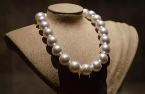 澳白珍珠对比南洋金珠,带你看珍珠直播间