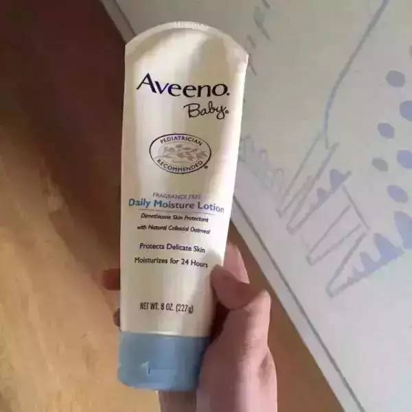 宝宝护肤的正确方法,宝宝护肤防过敏