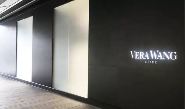 成都旗舰店为什么那么多,要逛就逛最大的zara