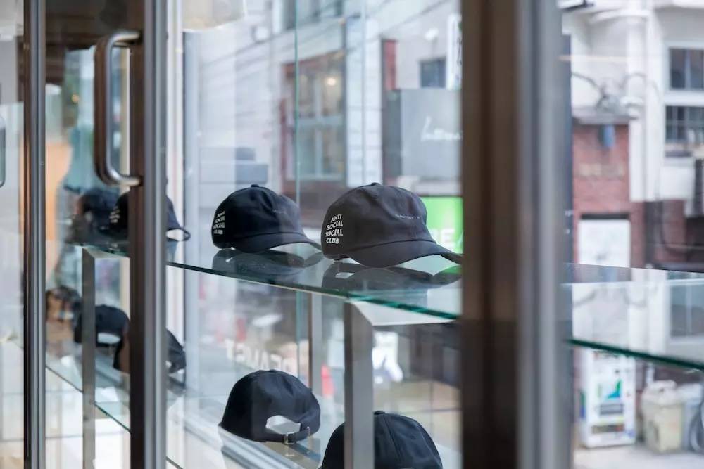 madness水原希子t恤,水原希子纽约时装周