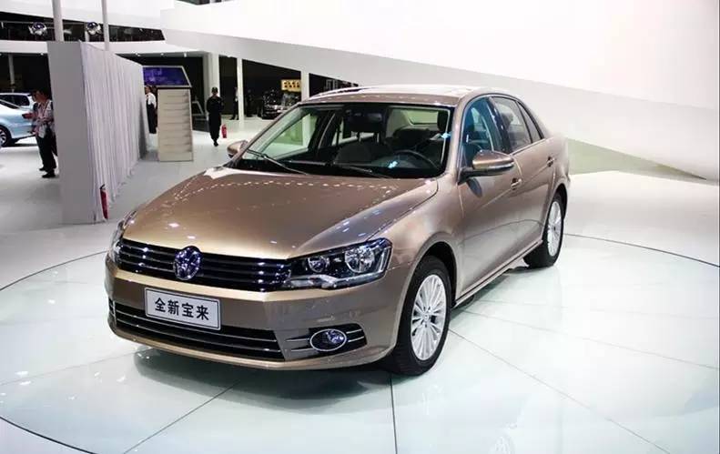 开比亚迪各车型都什么人,开什么样的车一看就没钱比亚迪