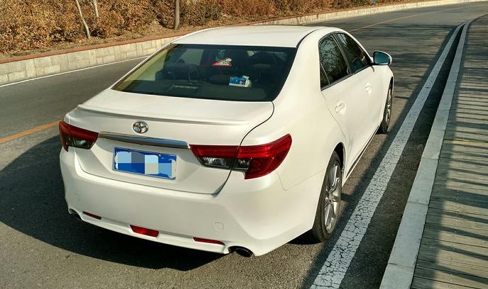 方向轻、外观漂亮浅谈锐志2.5V尚锐版用车分享