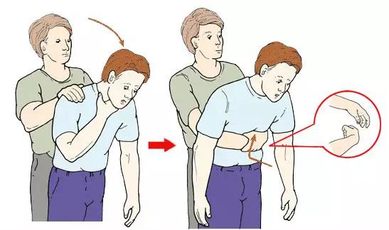 “陈”言微语话健康:宝宝吃东西卡喉咙,父母必须知道的急救方法
