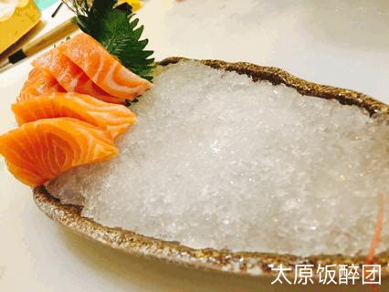 老板跑日本8年，只为带回太原最正的日料！花钱日下不如花钱月下