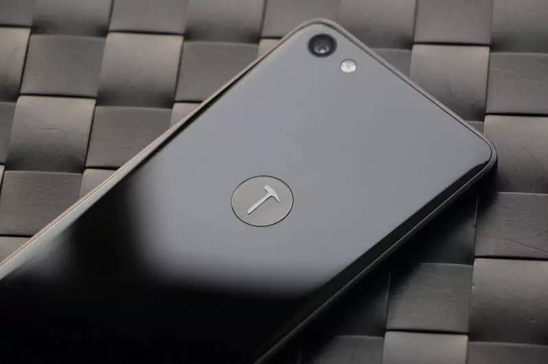 荣耀8跟小米5哪个好,荣耀8x双摄像头怎么调