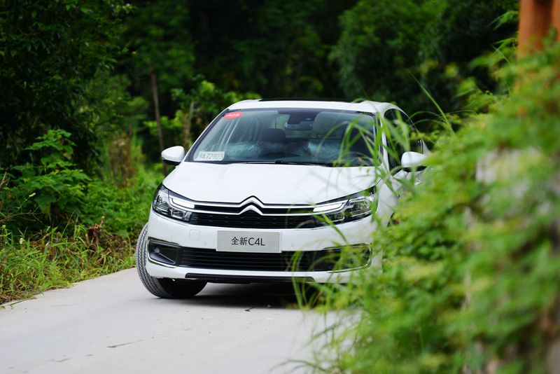 比c4L驾驶质感好的车,口碑最好的平民车c4l
