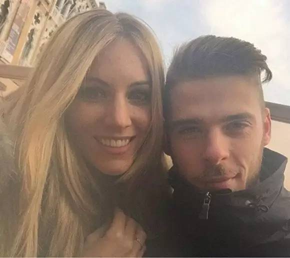 今晚半决赛！快来做一个时髦的伪球迷？