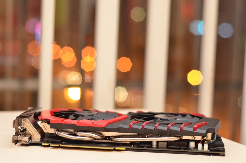 美哭，夜晚在窗前DIY猛机的一点意外收获