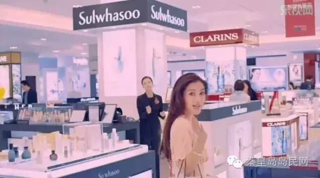 明星都用什么化妆台 (明星的梳妆台有哪些护肤品)