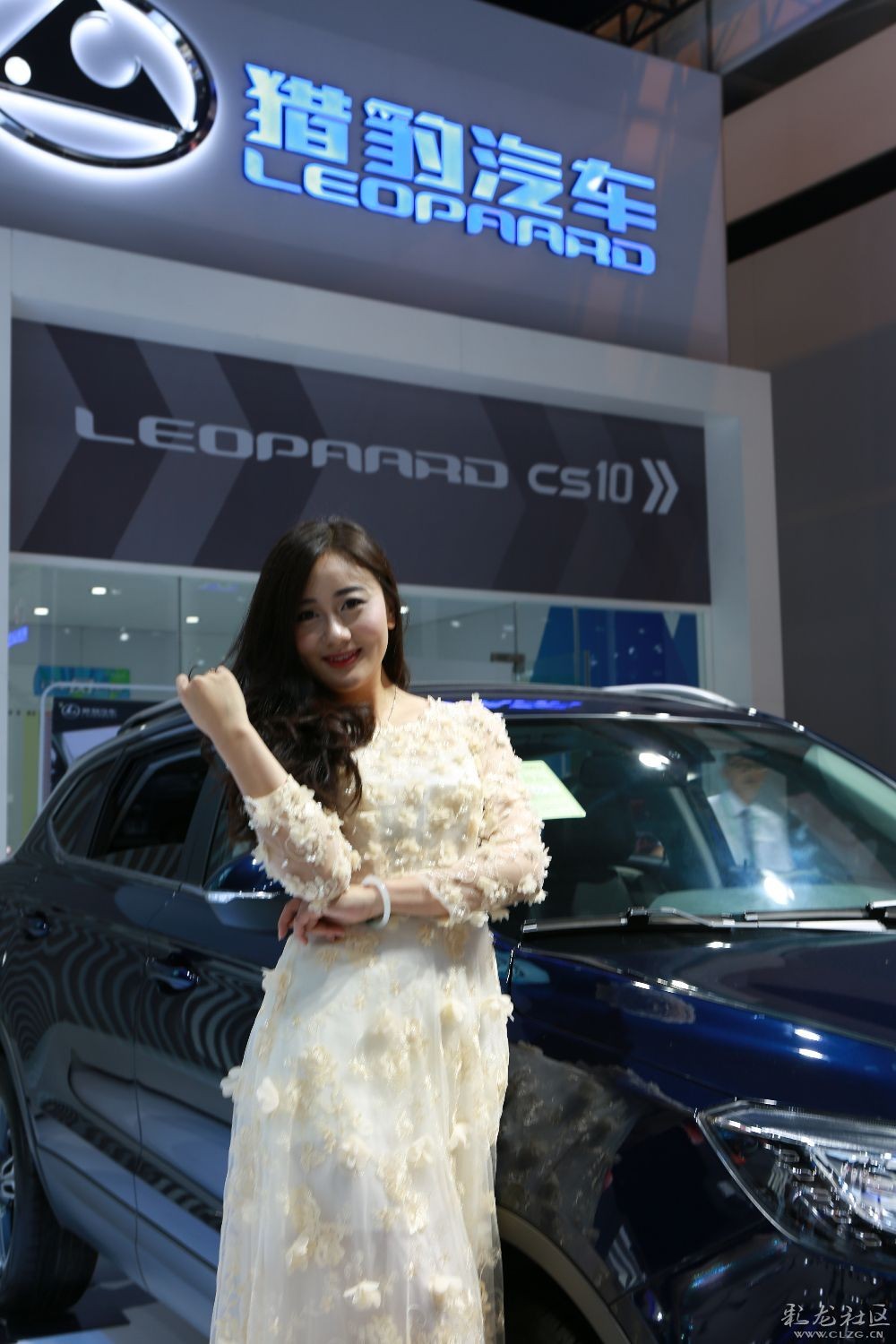 深圳会展中心2023车展车模,车展品质升级