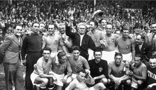 足球历史上的惊天大逆转,足球史上顶级强队十大最耻辱惨败