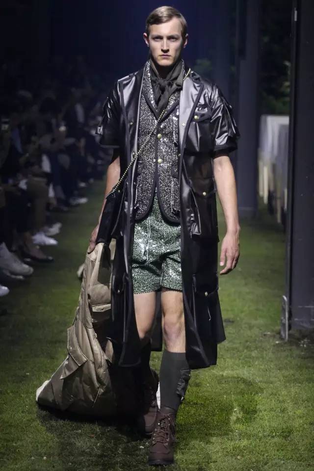 以时尚的名义怀念我们的欧洲杯－－－球场、皮草、口袋