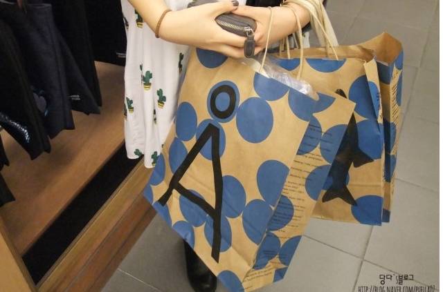 去韩国必买衣服店铺,韩国留学生去首尔便利店