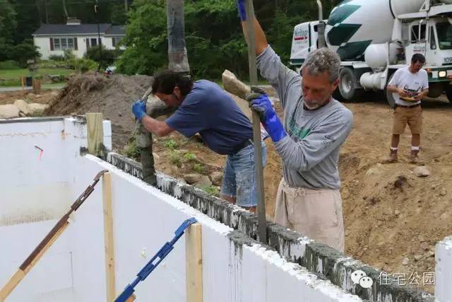 保温模板建房的弊端,新型保温一体化建房