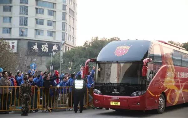 登巴巴断腿德比,血腥德比