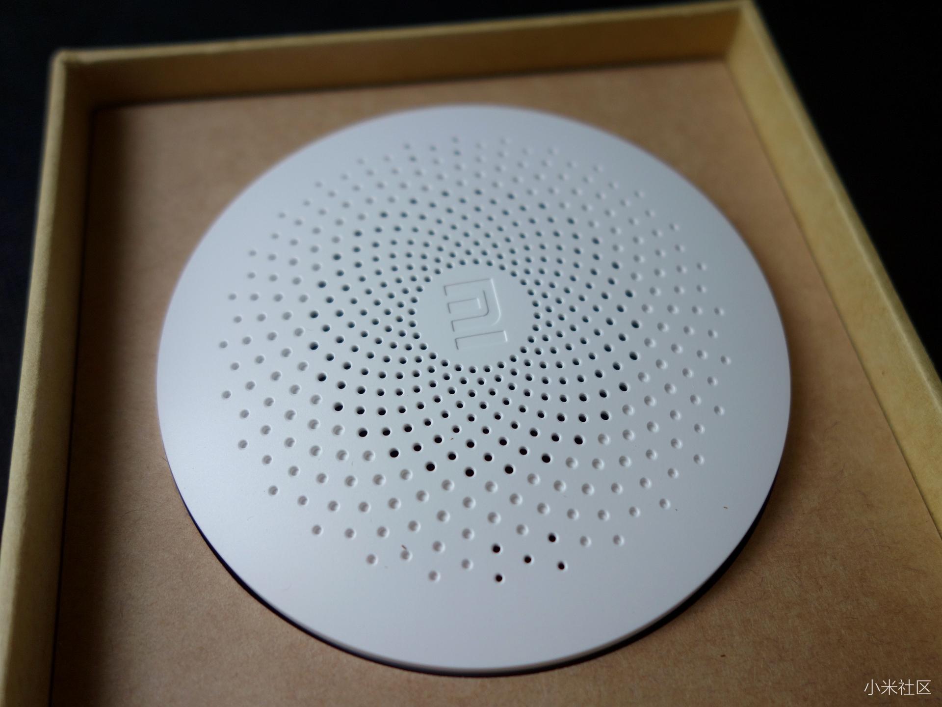 小米百货的心脏？智能控制真不错，小米多功能网关评测