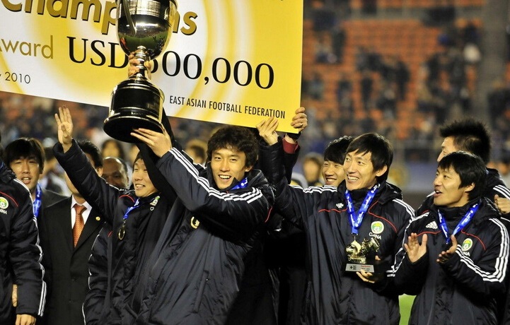 九年前国足对瑞典,6年前国足vs新加坡